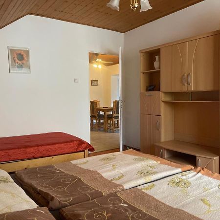 Jasmin Apartman Балатондьёрёк Экстерьер фото